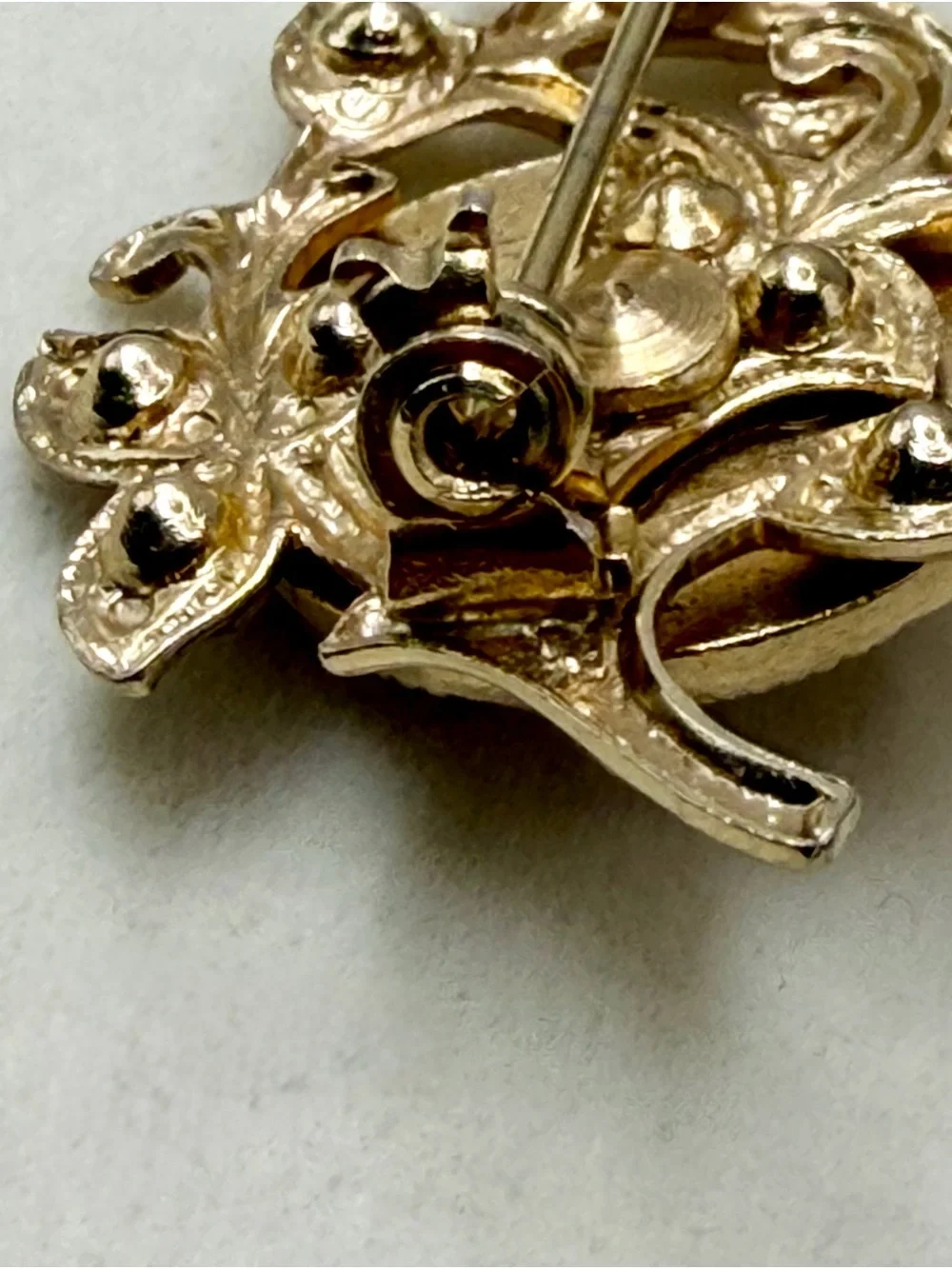 Vintage Yellow Floral Rose Cabochon Brooch Pin with Clear Rhinestones
